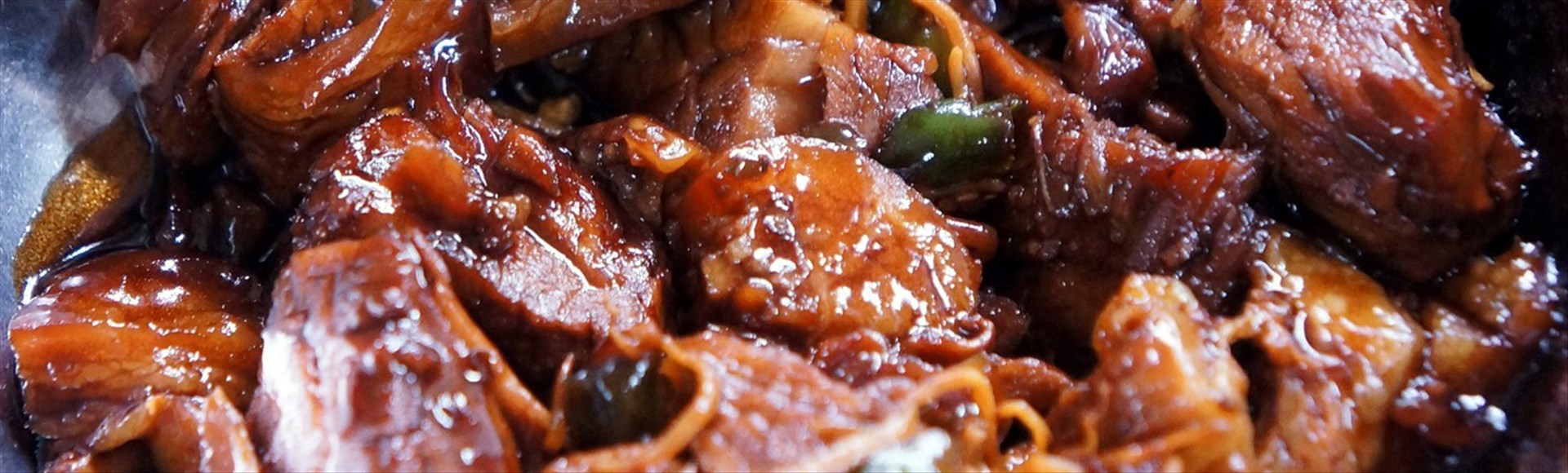 meat-in-casserole - Alargo Private Chef Service in Crete | Christos & Michael