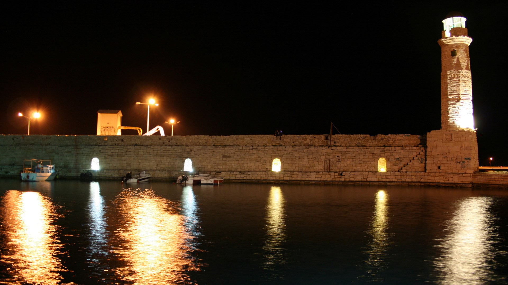 Rethymnon’s Lighthouse | 09 Sep 2014  | Alargo