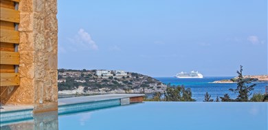 olea-villa-2-loutraki-akrotiri-chania-1 - Villas with Pools in Crete, Corfu & Paros | Handpicked by Alargo