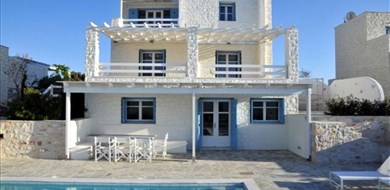 executive-villa-1-filizi-paros-cyclades-islands-1 - Villas with Pools in Crete, Corfu & Paros | Handpicked by Alargo