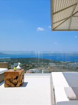 Apoi Villa - Villas with Pools in Crete, Corfu & Paros | Handpicked by Alargo