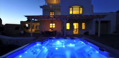 avra-villa-naoussa-paros-cyclades-islands-1 - Villas with Pools in Crete, Corfu & Paros | Handpicked by Alargo