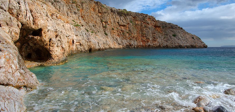 chania-diktina-menies-chironisia-thodorou-evripus-chania-crete-greece-1 - Villas with Pools in Crete, Corfu & Paros | Handpicked by Alargo